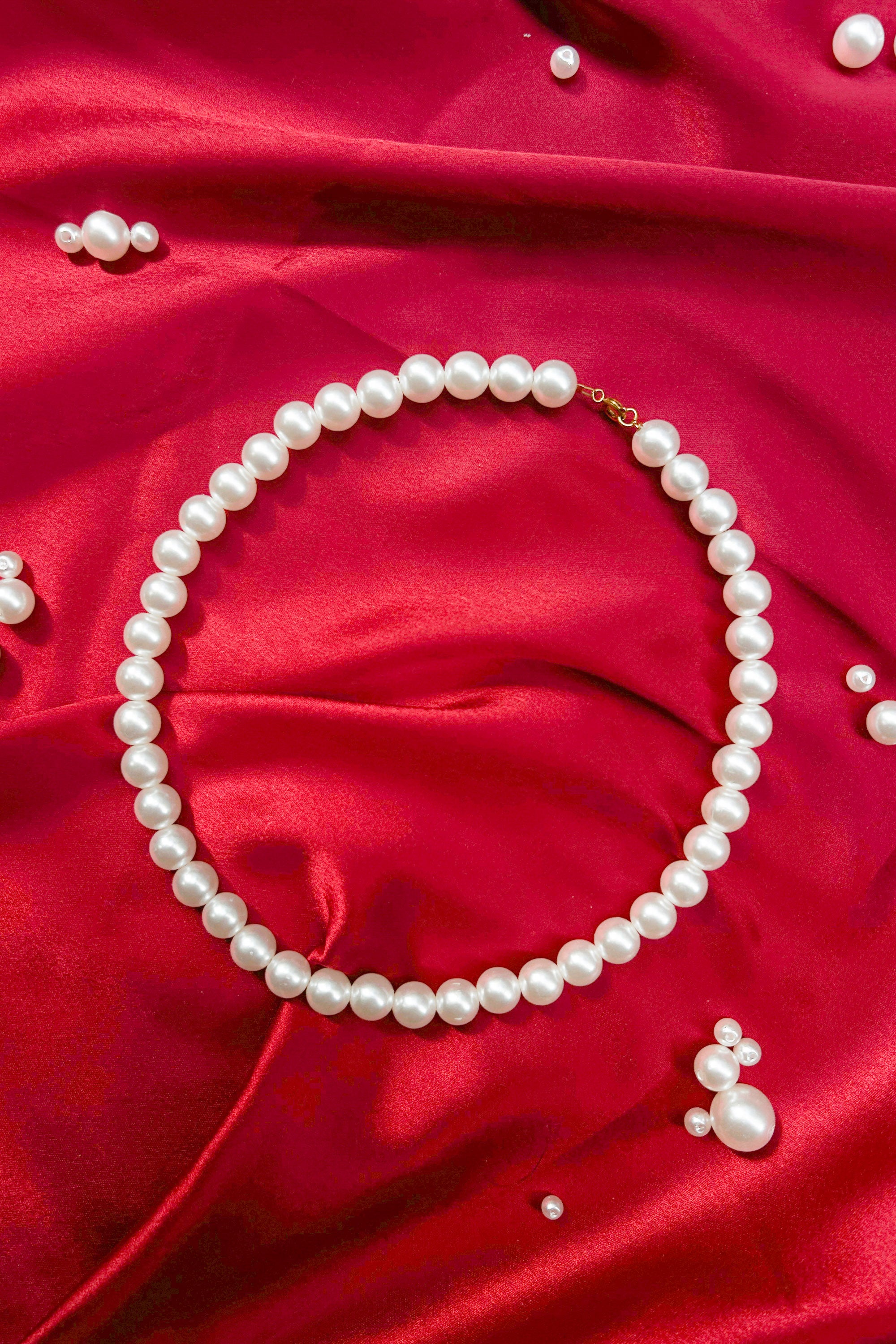 The Grace Pearl Necklace 8MM
