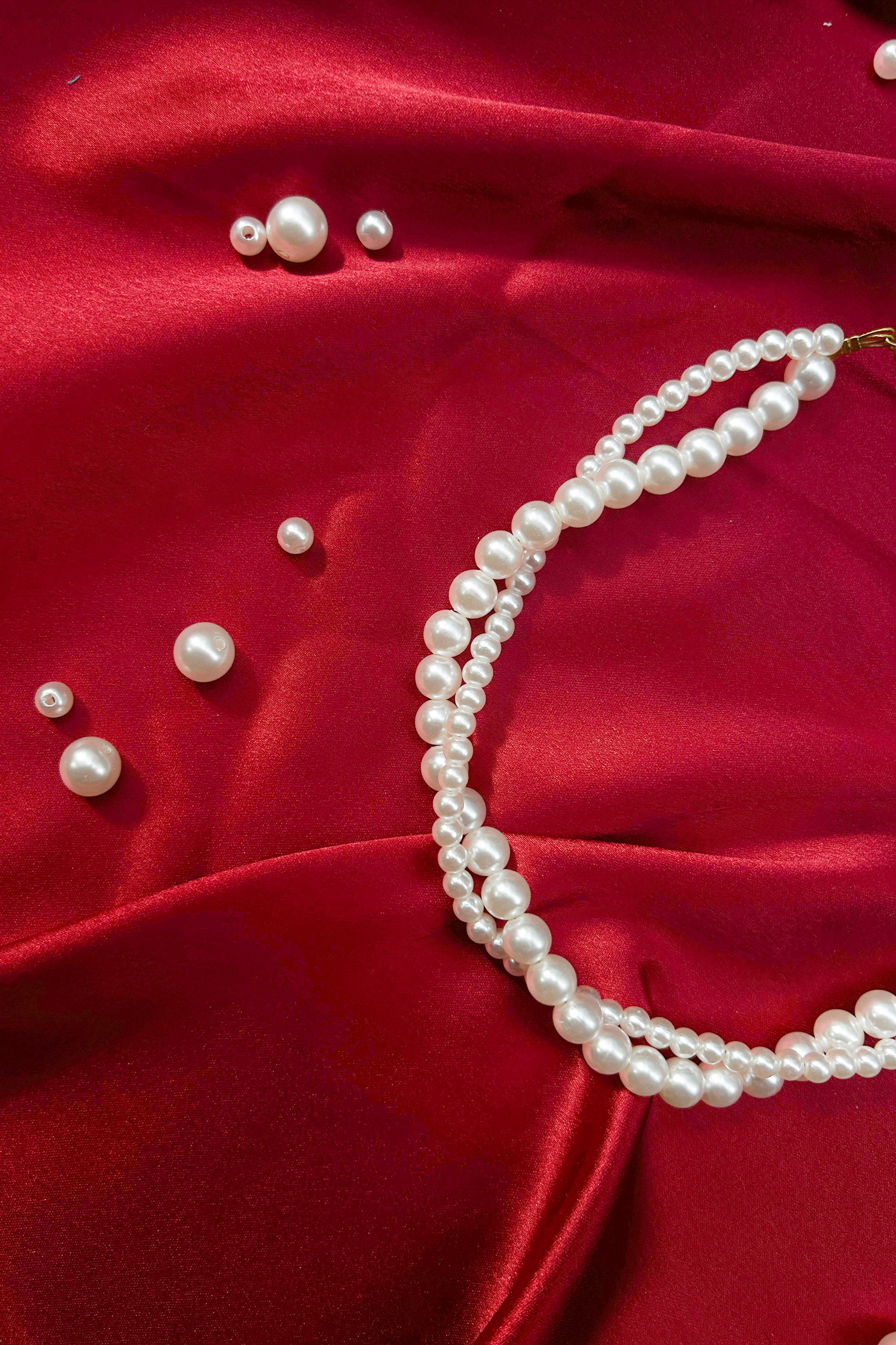 Twisted Double-Strand Pearl Necklace