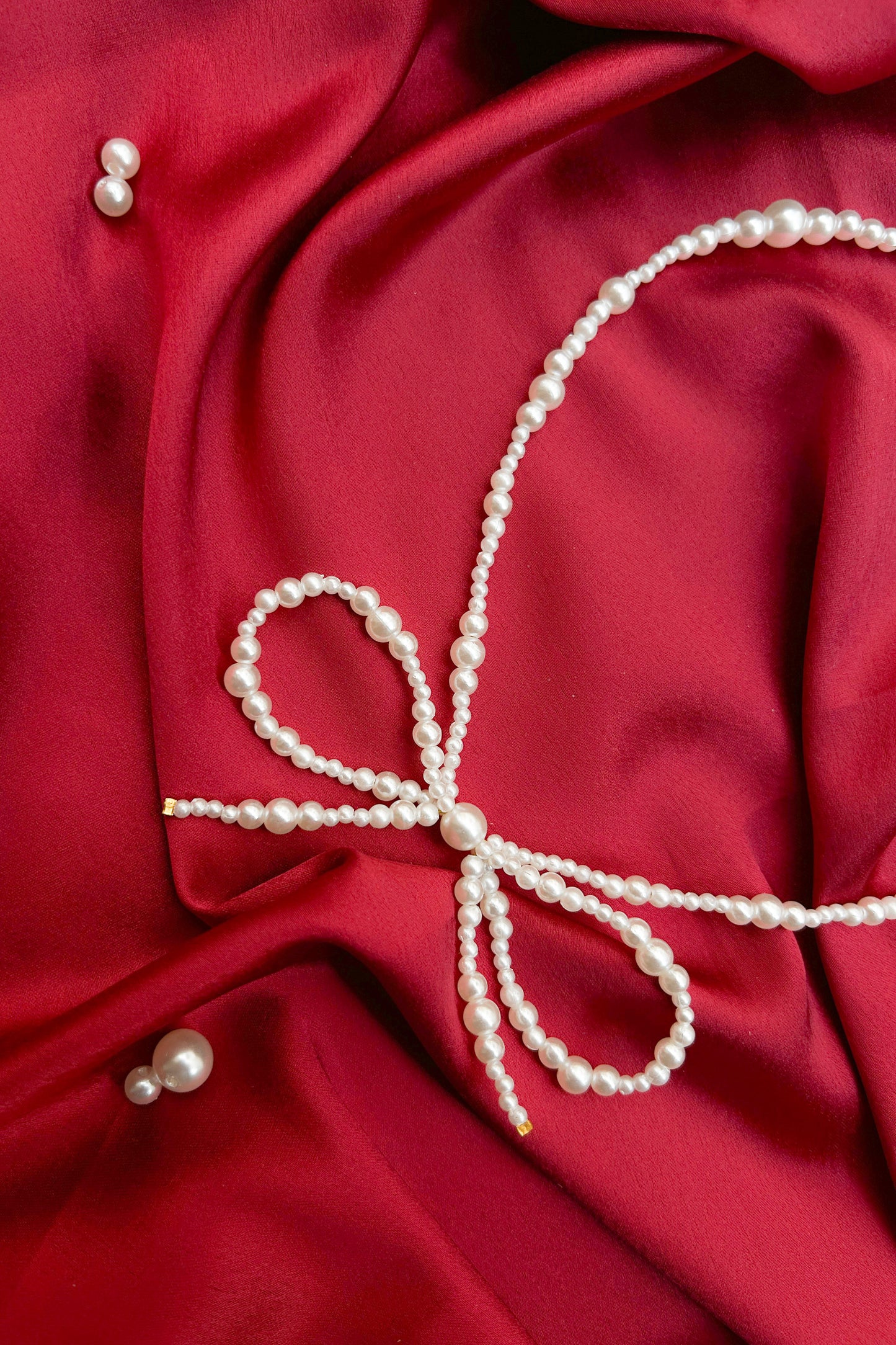 Pretty in Pearls Bow Necklace