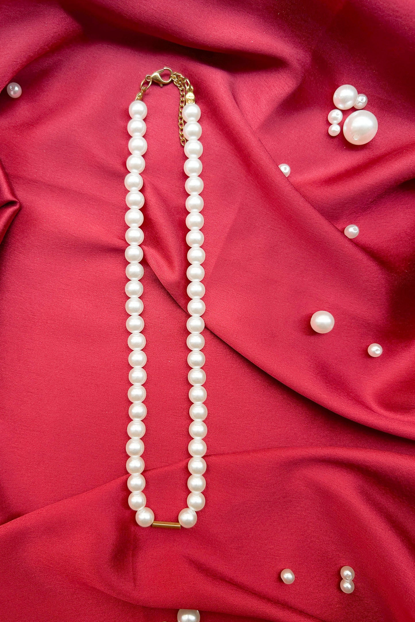 Celeste Gold Bar Pearl Necklace