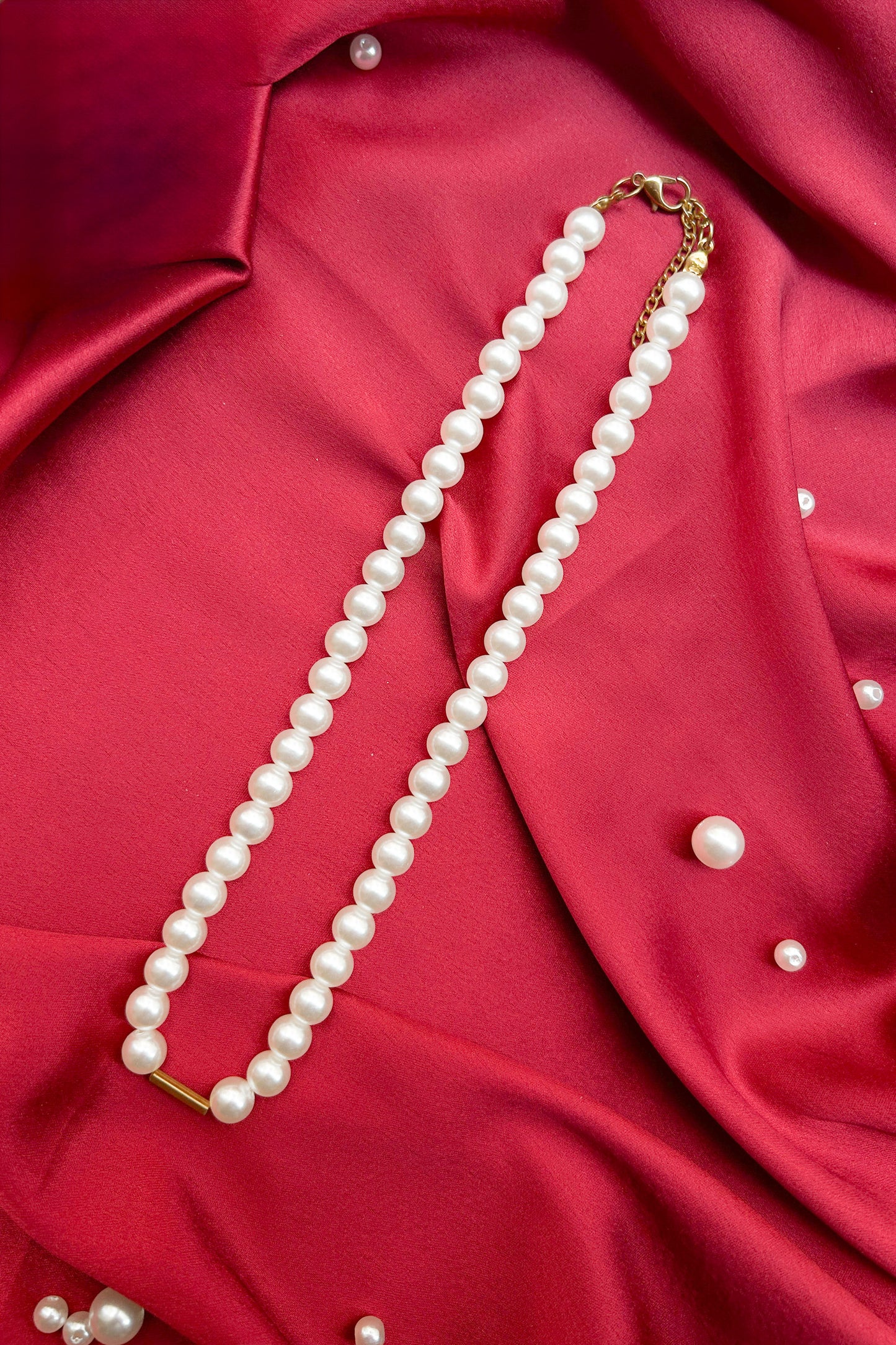Celeste Gold Bar Pearl Necklace