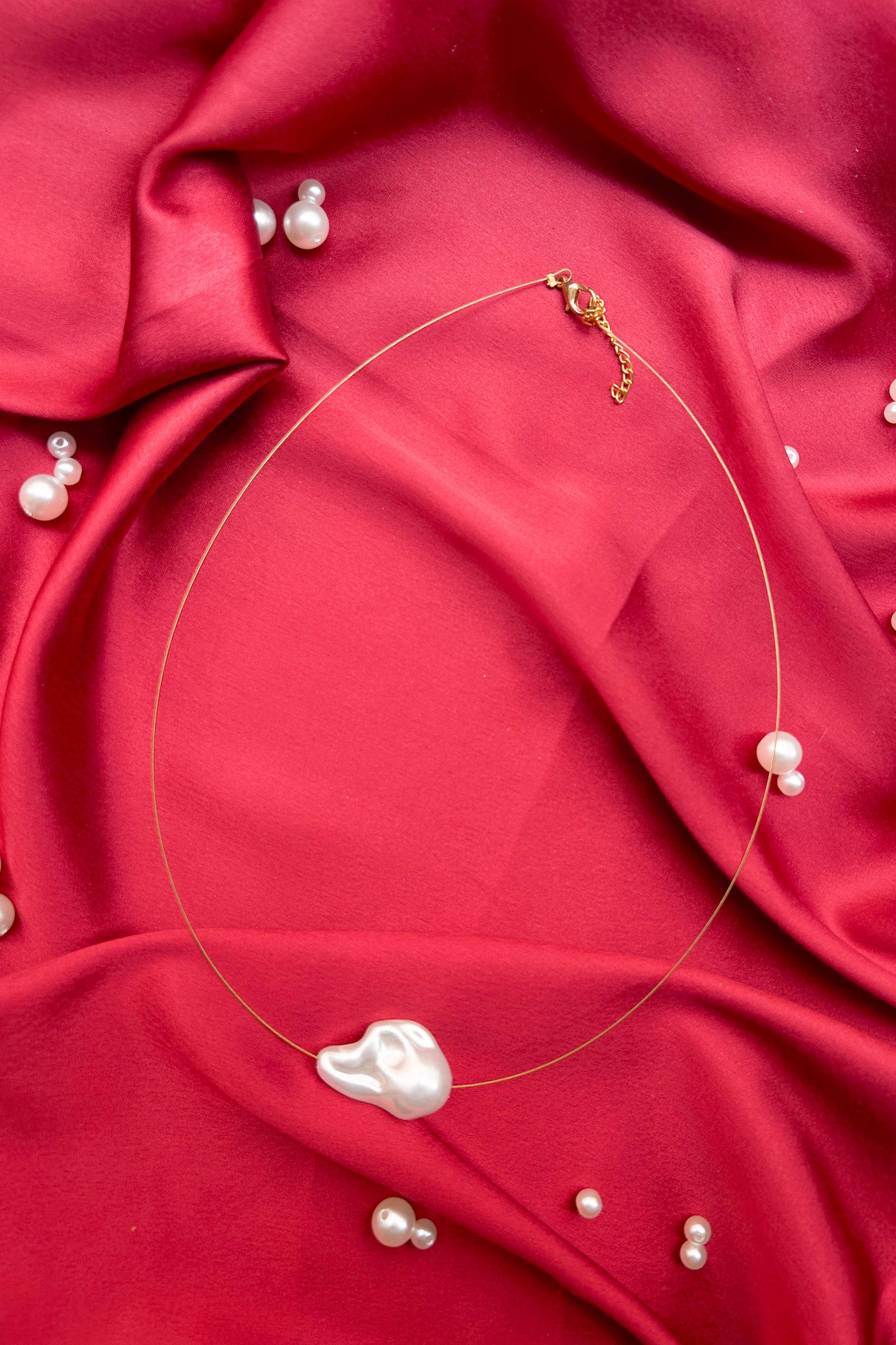 The invisible Baroque Necklace