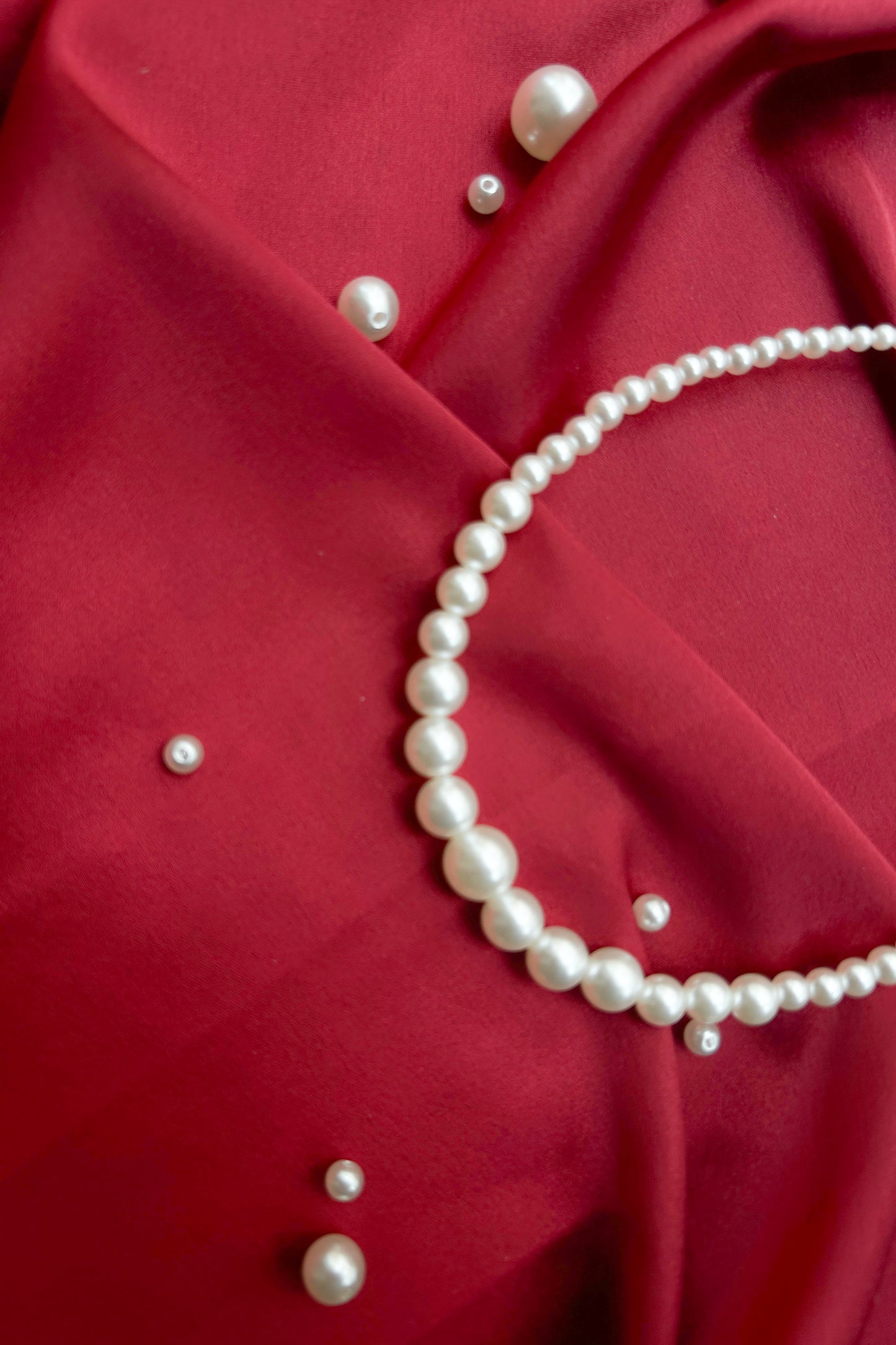 Graduated Pearl Bead Necklace 3 to 14MM