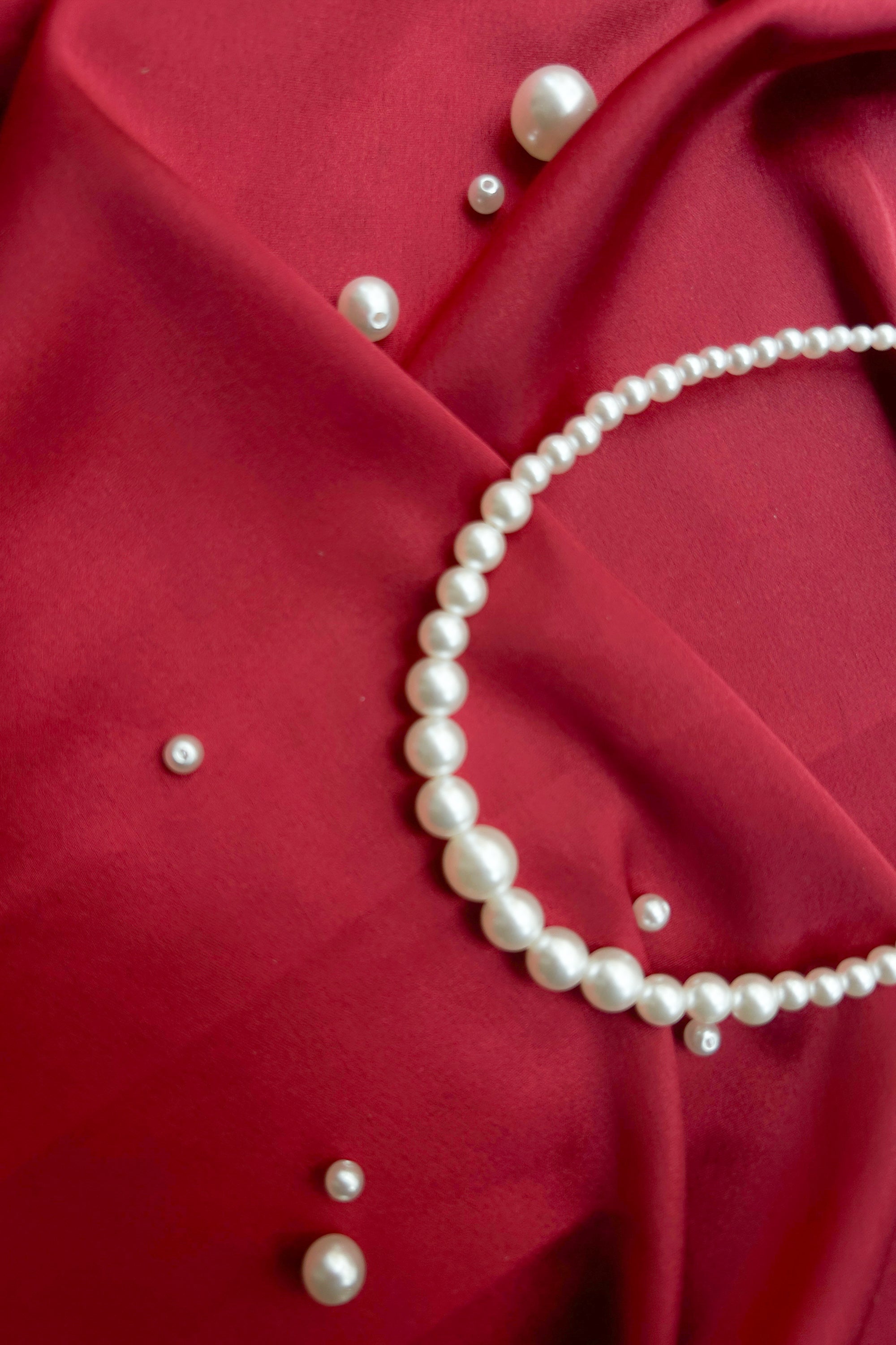 Graduated Pearl Bead Necklace 3 to 14MM