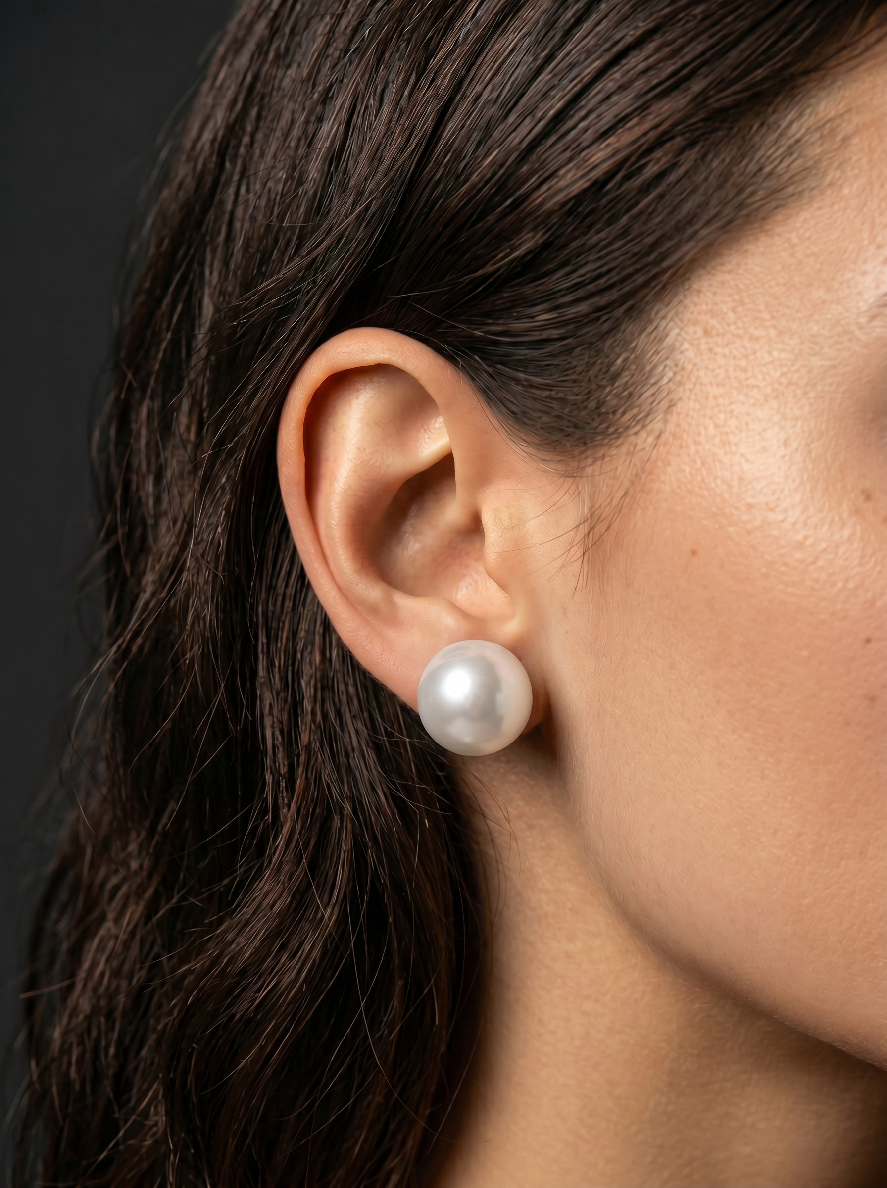 Elite Pearl Studs Earrings 16MM