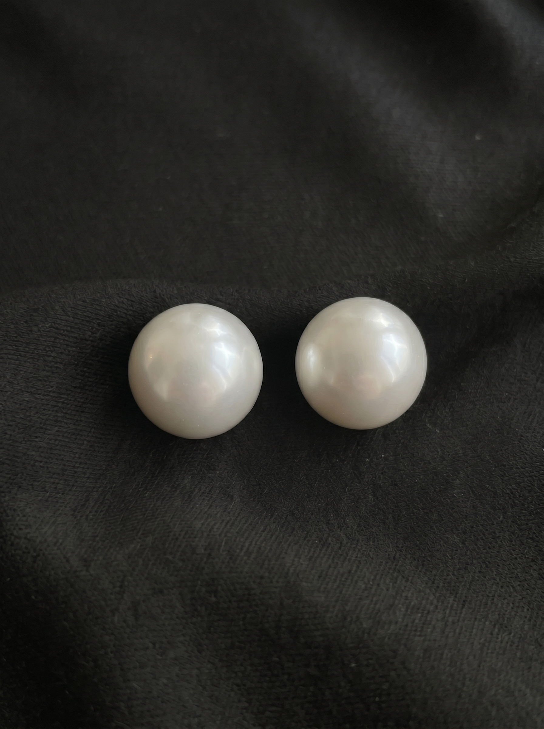 Elite Pearl Studs Earrings 16MM
